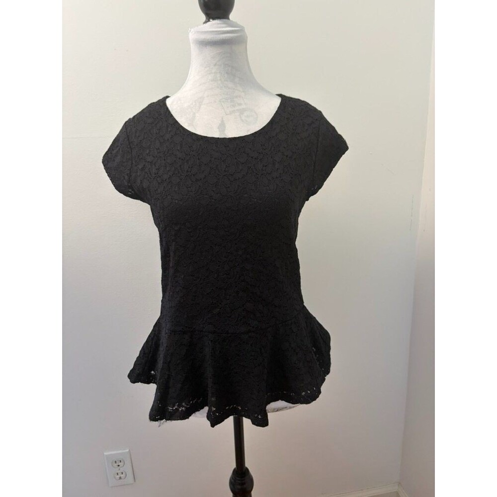 Vince Camuto Black Floral Lace Peplum Top Womens Size S Goth Coquette Whimsygoth